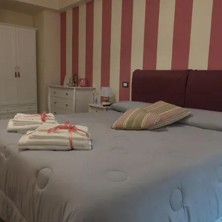 Madame Pucci Bed & Breakfast 3*