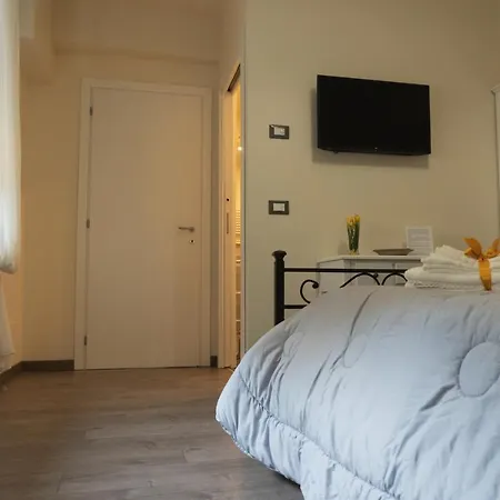 Madame Pucci Bed & Breakfast Lucca